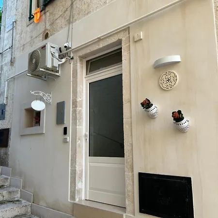 Oda ve Kahvaltı La Loggetta 3*