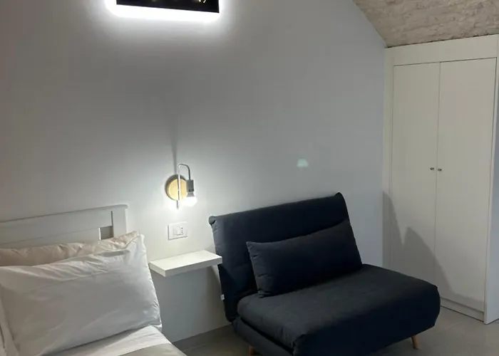 La Loggetta לינה וארוחת בוקר 3*